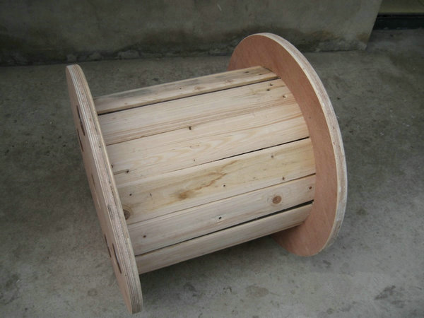 木质电缆轴盘 